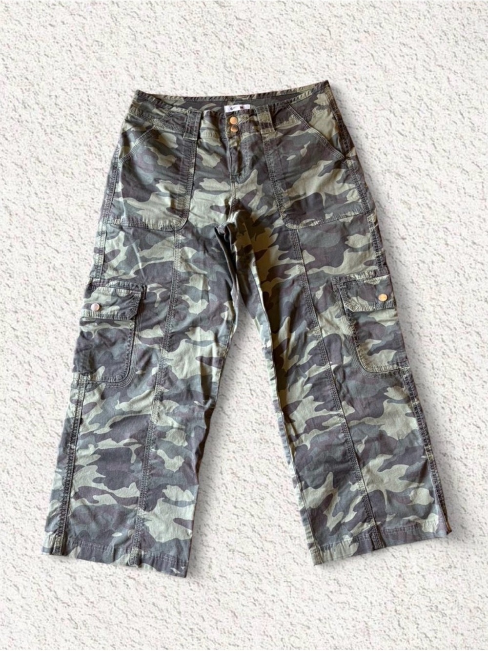 Garage Women's Wide Leg Camo Cargo Pants - Olive Green